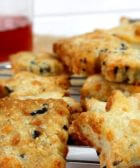 galletas queso machego y aceitunas